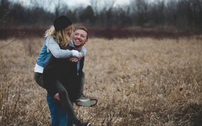 Réparer la Confiance dans les Relations de Couple Grâce à la Numérologie